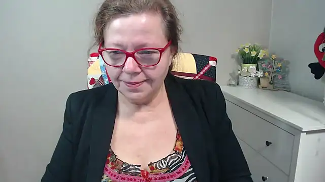 Adelewildx online show from 3, 2, 2025