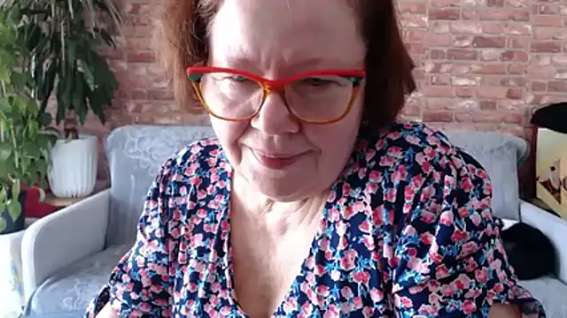 Adelewildx online show from 22, 4, 2026