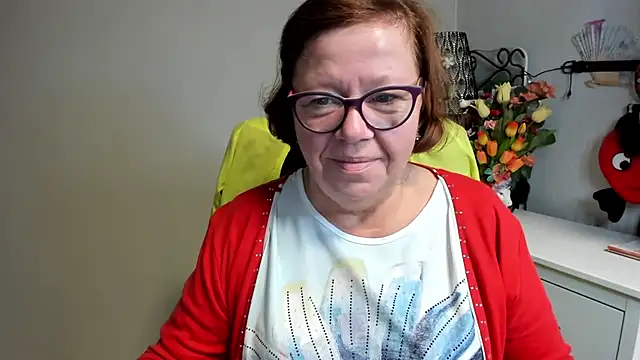 Snapshot of Adelewildx chatting on 11, 6, 2026 Adelewildx online show from 11, 6, 2026