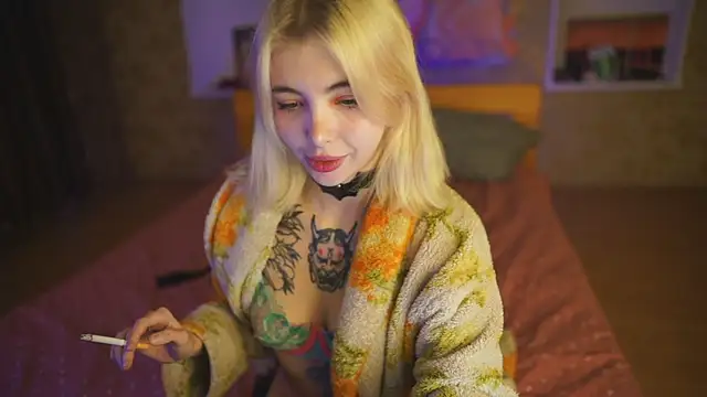 Snapshot of Allison_Cuty chatting on 7, 12, 2024 Allison Cuty online show from 7, 12, 2024