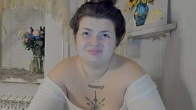 Snapshot of Eva_Shameless chatting on 2, 2, 2025 Eva Shameless online show from 2, 2, 2025