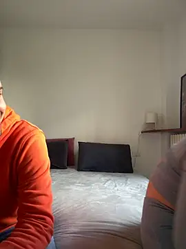 couplepenetration online show from 20, 3, 2025