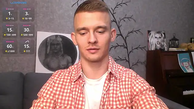 Snapshot of Marvelboy_ chatting on 20, 12, 2024 Marvelboy  online show from 20, 12, 2024