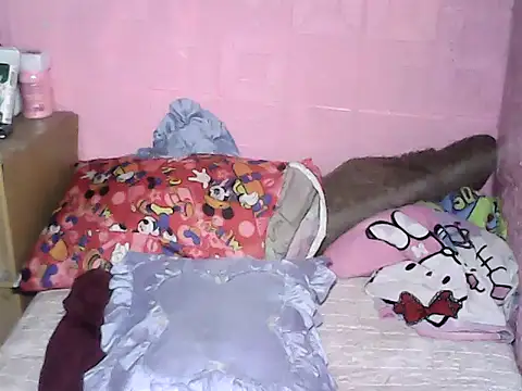 hotpusie 4u online show from 2, 10, 2025