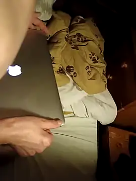 Snapshot of FireFox_Feel chatting on 2, 12, 2024 FireFox Feel online show from 2, 12, 2024