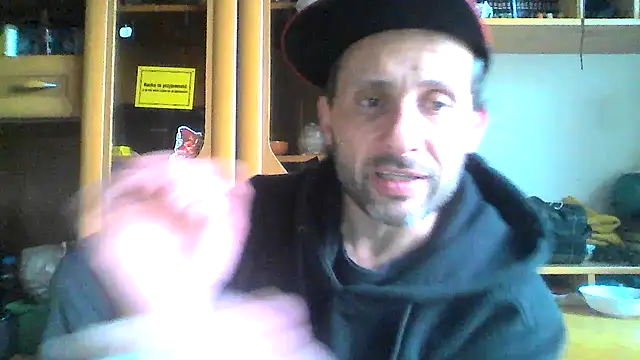 Snapshot of FireFox_Feel chatting on 14, 3, 2025 FireFox Feel online show from 14, 3, 2025