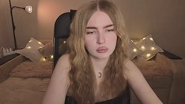 ViolettaLopez online show from 23, 2, 2026