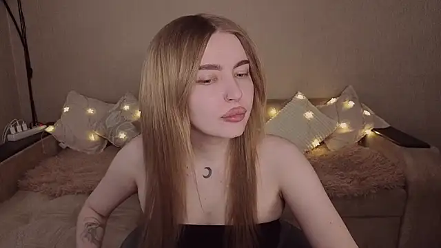 ViolettaLopez online show from 30, 4, 2026
