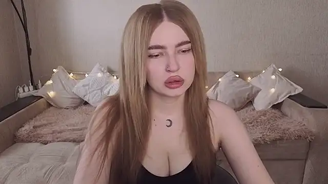 ViolettaLopez online show from 2, 6, 2026