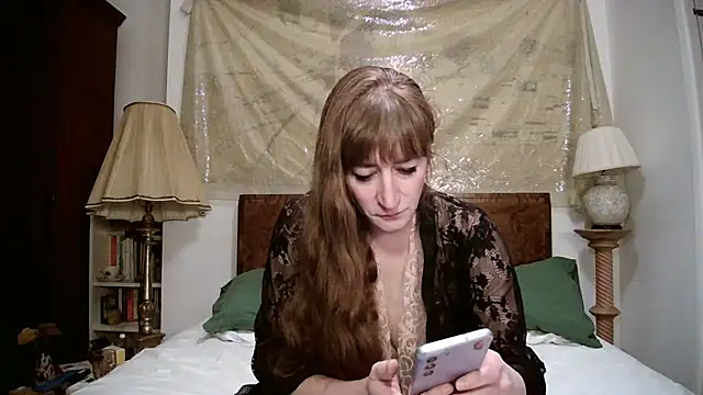 Snapshot of LemmieRed chatting on 11, 12, 2024 LemmieRed online show from 11, 12, 2024