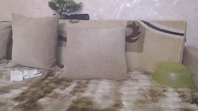 Snapshot of Amy_August chatting on 6, 5, 2026 Amy August online show from 6, 5, 2026