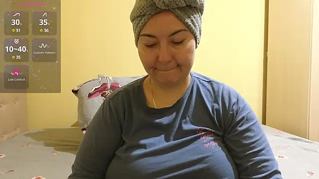 BBW MILF 4U online show from 16, 2, 2025