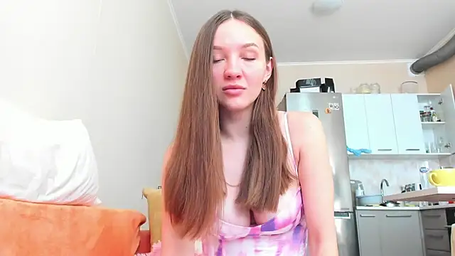 Snapshot of Naughty_Molly chatting on 27, 9, 2025 Naughty Molly online show from 27, 9, 2025