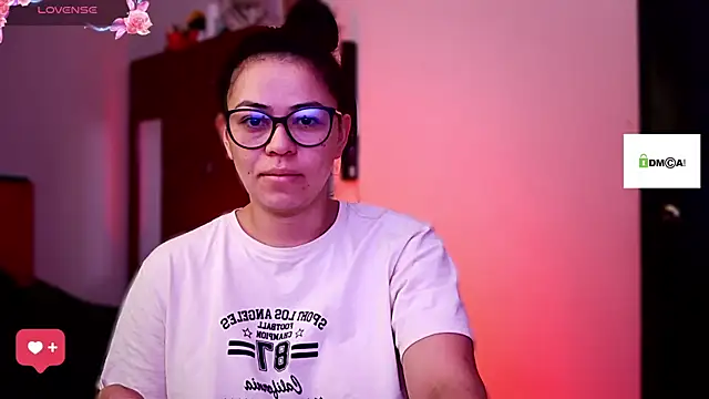 mayhott2 online show from 23, 11, 2025