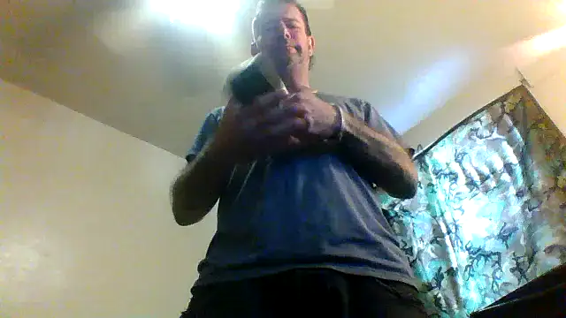 Snapshot of thefire420 chatting on 4, 12, 2024 thefire420 online show from 4, 12, 2024