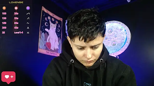 girl intense444 online show from 24, 11, 2025