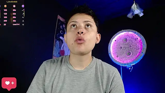 girl intense444 online show from 17, 3, 2026