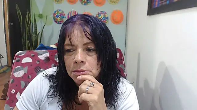 Snapshot of sexytitshot126 chatting on 25, 6, 2026 sexytitshot126 online show from 25, 6, 2026