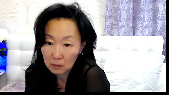 Asian legs online show from 7, 2, 2025