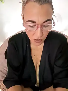 Katy Randy online show from 4, 1, 2025