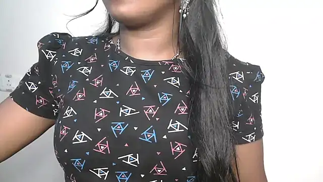 Dhiyapink online show from 10, 10, 2025