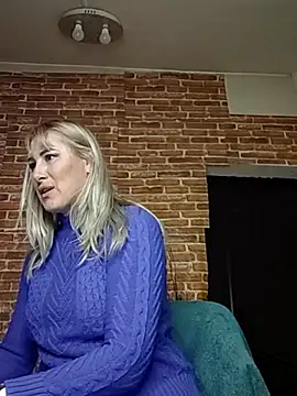  Horny milf  online show from 1, 3, 2025