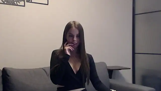 Snapshot of Melanie_Scott_Richerds chatting on 25, 9, 2025 Melanie Scott Richerds online show from 25, 9, 2025