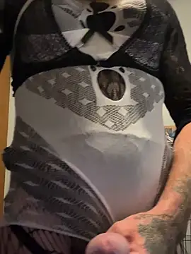 Snapshot of MadMaxxx84 chatting on 13, 4, 2026 MadMaxxx84 online show from 13, 4, 2026