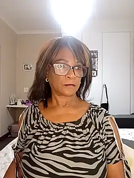 Hotgrannyx online show from 17, 9, 2025