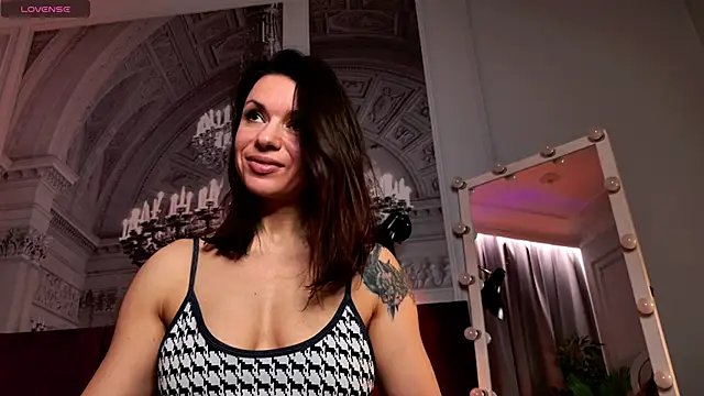 SofiaFoster  online show from 17, 2, 2025