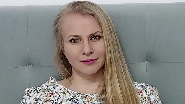 K  Adrienne online show from 2, 3, 2025