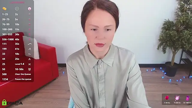 Snapshot of VickyGolden chatting on 7, 6, 2026 VickyGolden online show from 7, 6, 2026