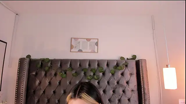 Kim Blane online show from 21, 3, 2025