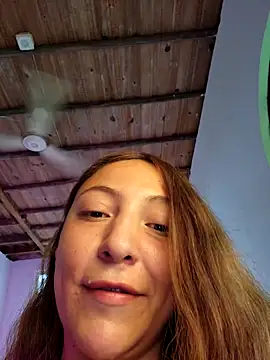 Snapshot of VickyHoult chatting on 3, 1, 2025 VickyHoult online show from 3, 1, 2025