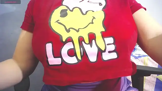 Snapshot of Tiffany_teressa chatting on 2, 2, 2025 Tiffany teressa online show from 2, 2, 2025