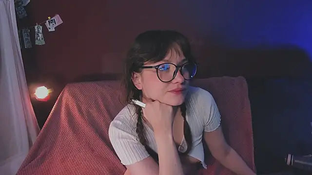 Snapshot of juby_yuby chatting on 9, 10, 2025 juby yuby online show from 9, 10, 2025