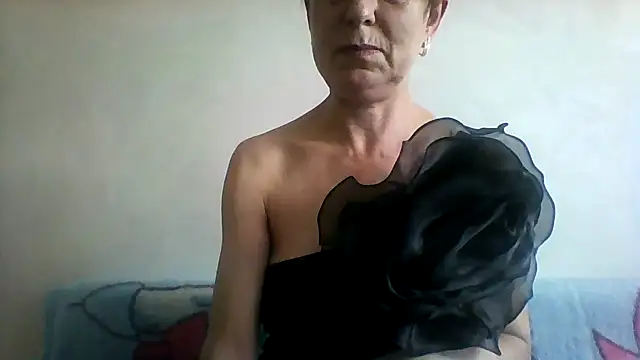 Snapshot of SwettyViktory chatting on 16, 2, 2025 SwettyViktory online show from 16, 2, 2025