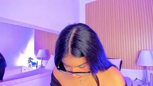 Snapshot of GenesisRuiz chatting on 6, 3, 2025 GenesisRuiz online show from 6, 3, 2025