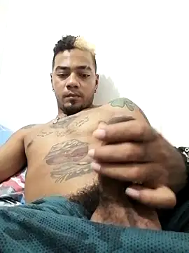 Snapshot of Elpichadura chatting on 19, 10, 2025 Elpichadura online show from 19, 10, 2025