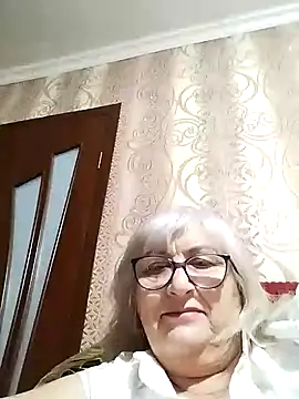 LolkaAlyss online show from 6, 2, 2025