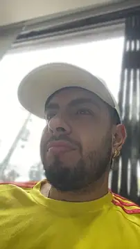 Snapshot of dereck_fiore chatting on 3, 7, 2026 dereck fiore online show from 3, 7, 2026