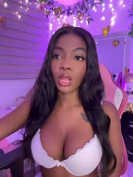 Snapshot of Vane_Rossee chatting on 9, 2, 2026 Vane Rossee online show from 9, 2, 2026