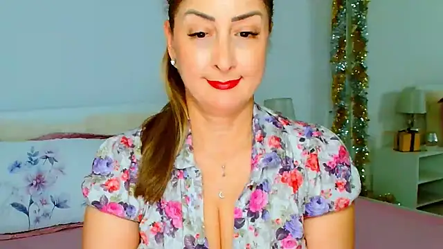 Tyana40 online show from 8, 1, 2025