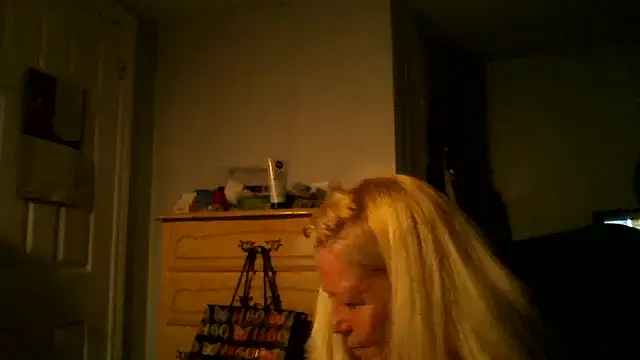 XTRAHORNYONE online show from 30, 9, 2025