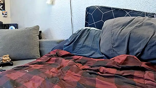 pyrowuff online show from 1, 3, 2025