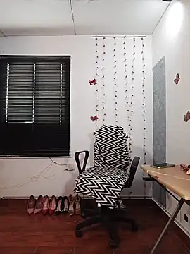 sharom smith1 online show from 9, 4, 2026