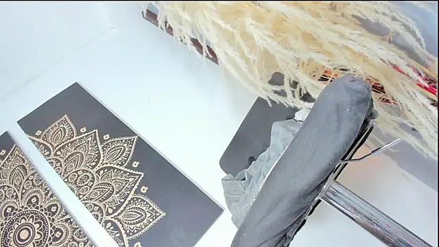 Tamara 18 online show from 29, 9, 2025