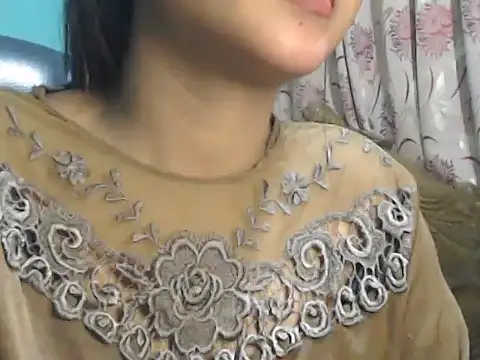 Snapshot of NancyRuvi chatting on 25, 1, 2025 NancyRuvi online show from 25, 1, 2025