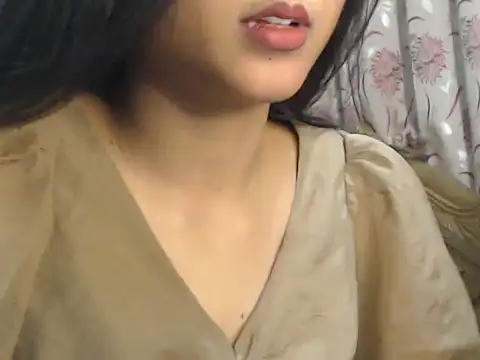 Snapshot of NancyRuvi chatting on 4, 3, 2025 NancyRuvi online show from 4, 3, 2025