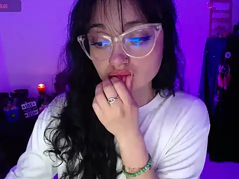 Alexa-Sweet69 online show from 12, 12, 2024